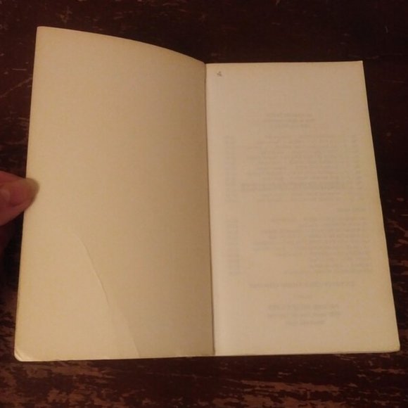 Vous Ma Bien-Aimée par Emil Anton, Livre Vintage en Français 1979 - Picture 3 of 5